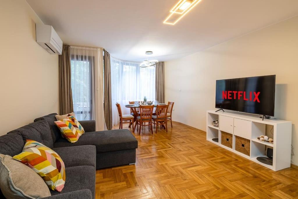Varna Central 2Bdrm Apartment Exterior foto